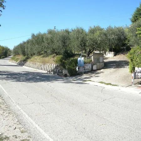 Agriturismo Il Gufo Lantgård Offida